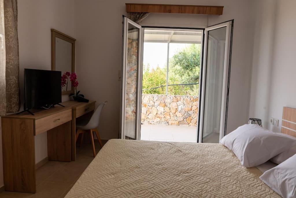 Zografia - Charming House Near The Coast Apartment Marmari  Exterior photo